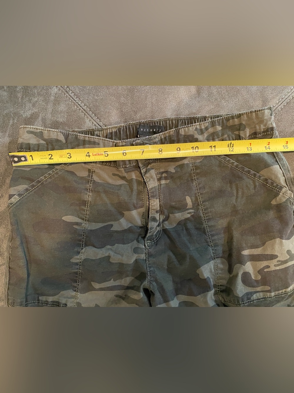 Sanctuary Camo Cargo Pants in Olive Green Sm - Picture 5 of 12